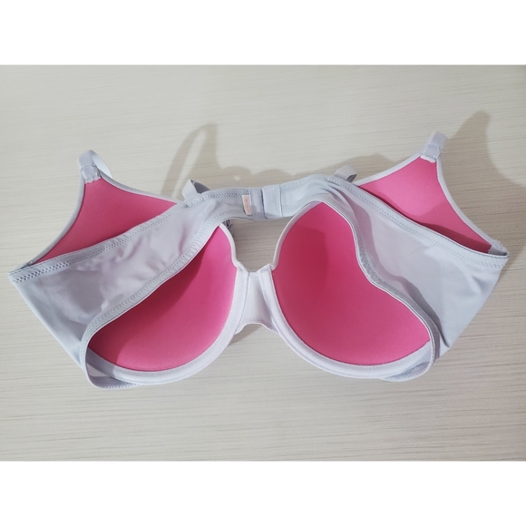 ❗️SOLD❗️Do not buy❗️NWOT PINK Victoria's Secret Push-up Bra 40B - Picture 3 of 10